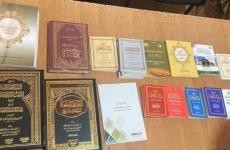 Гражданин Казахстана, который привез в страну религиозные книги на самолете из Объединенных Арабских Эмиратов, был оштрафован