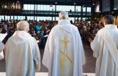 Тысячи священников-педофилов выявлены в рядах французских католиков
