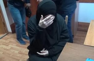 «Подруга втянула меня в салафизм» - исповедь девушки выбровшейся из оков заблуждения